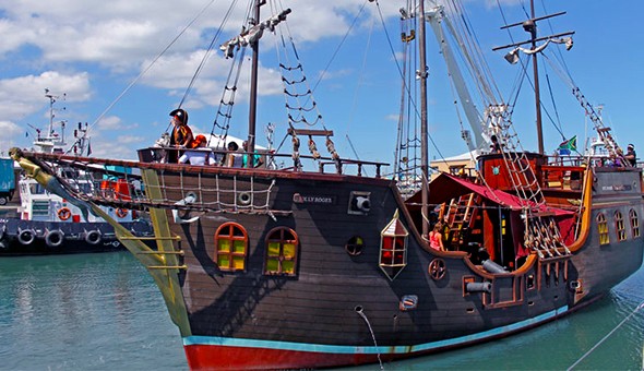 pirate-boat
