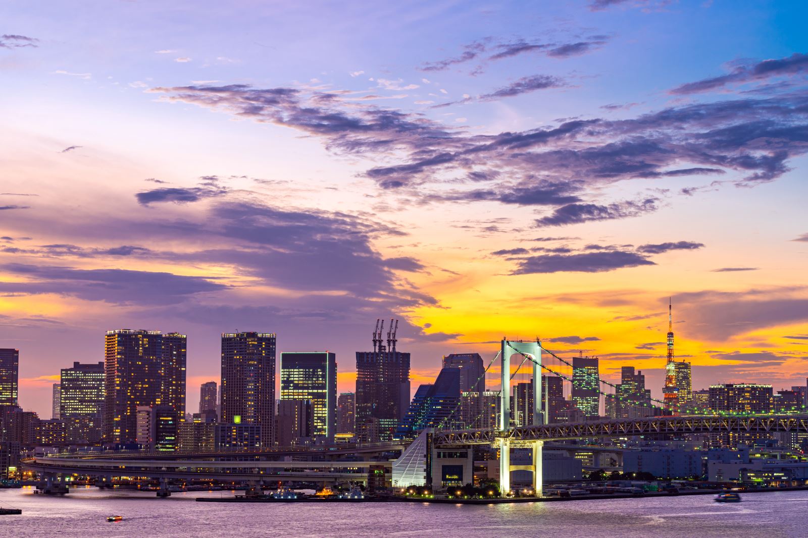 tokyo-tower-rainbow-bridge