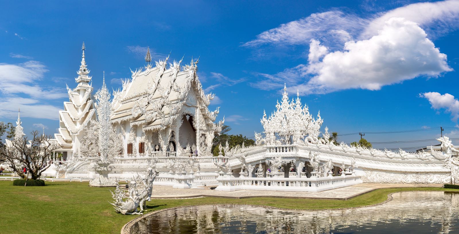 White temple (wat rong khun) in chiang rai